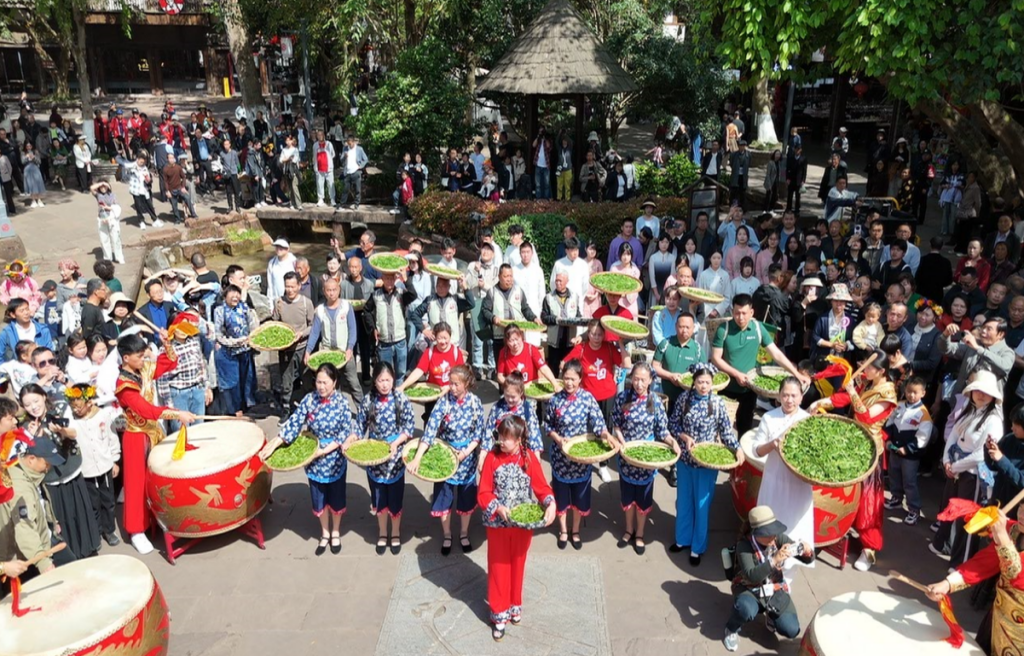 树立文化品牌 复活两千年前古茶市——武阳茶市开市活动在黄龙溪举行 树立文化品牌 复活两千年前古茶市——武阳茶市开市活动在黄龙溪举行